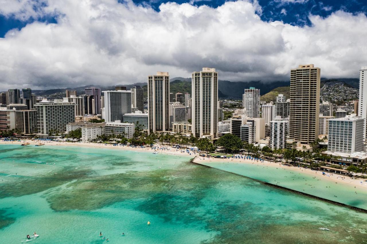 Modern Waikiki Condo Perfect For Beach Getaway! โฮโนลูลู ภายนอก รูปภาพ